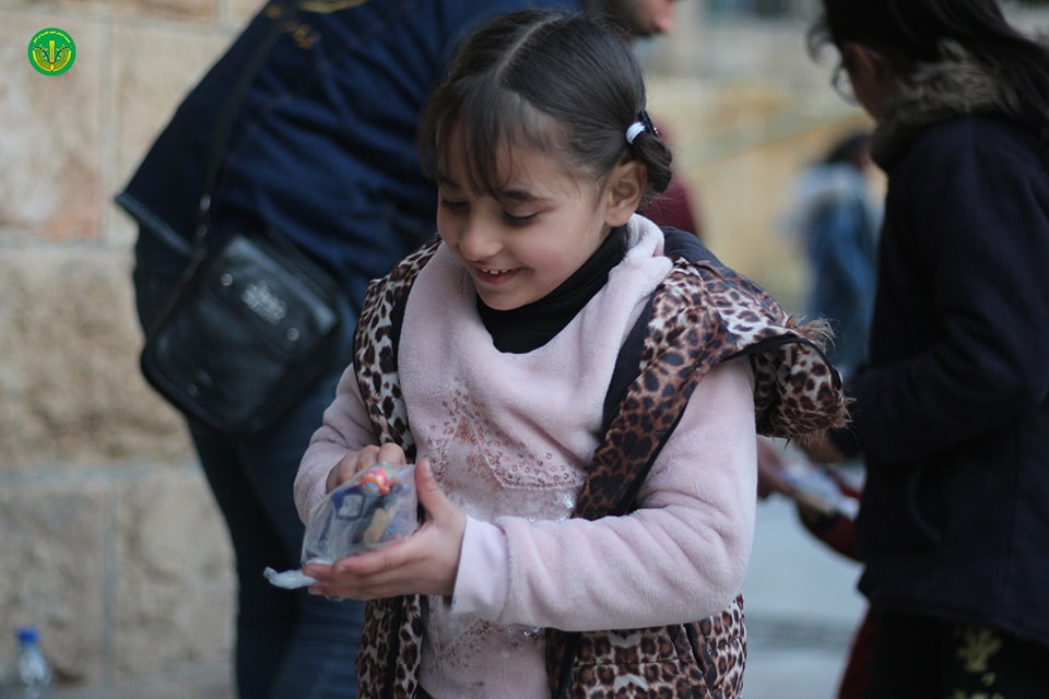 حتى بتعبنا بالبذل مستمتعين